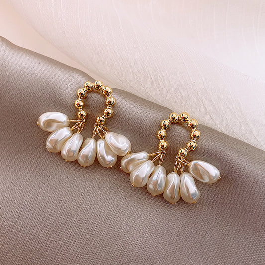 Baroque flair earrings