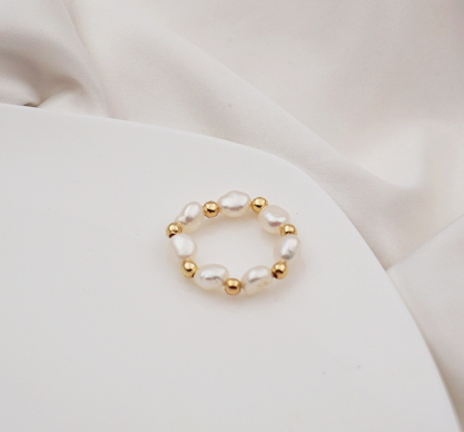 Vintage Baroque Pearl Ring