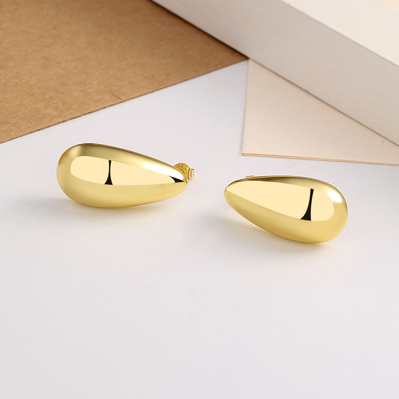 Teardrop earrings